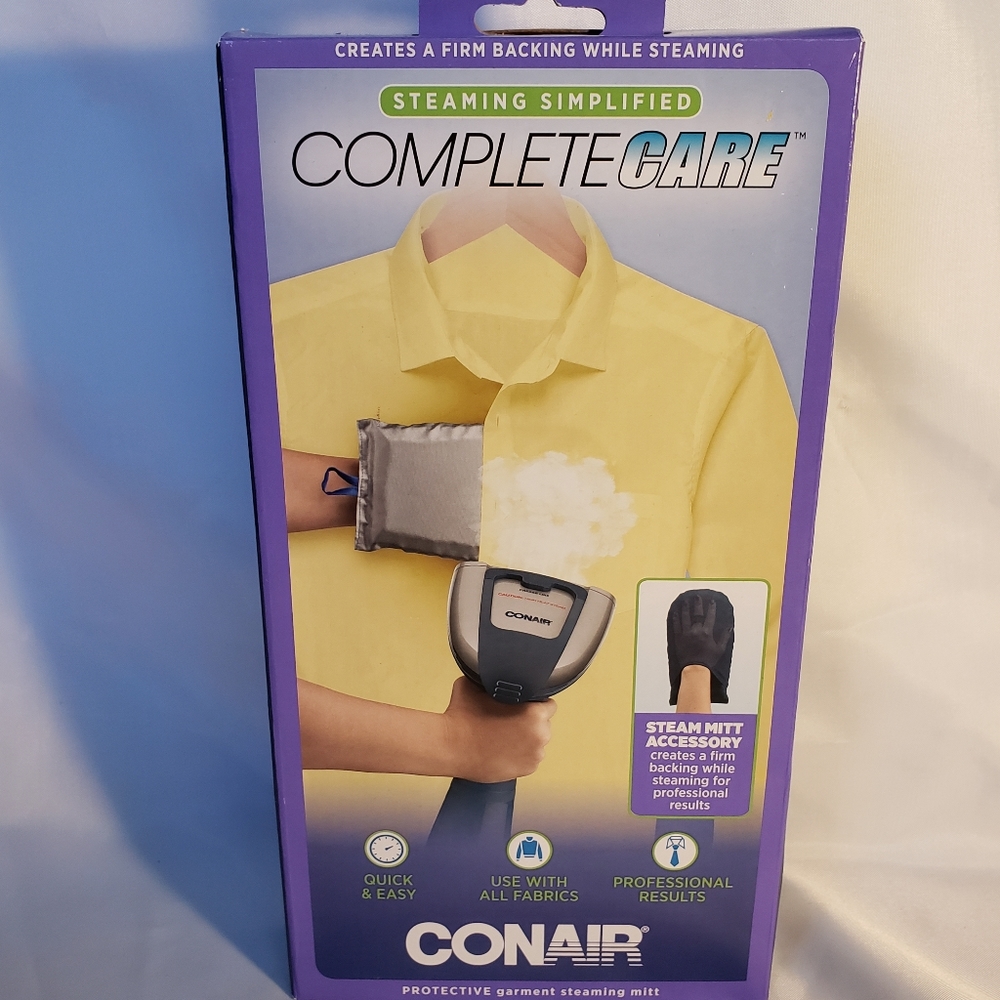 Conair Steamer Mit with Finger Strap
